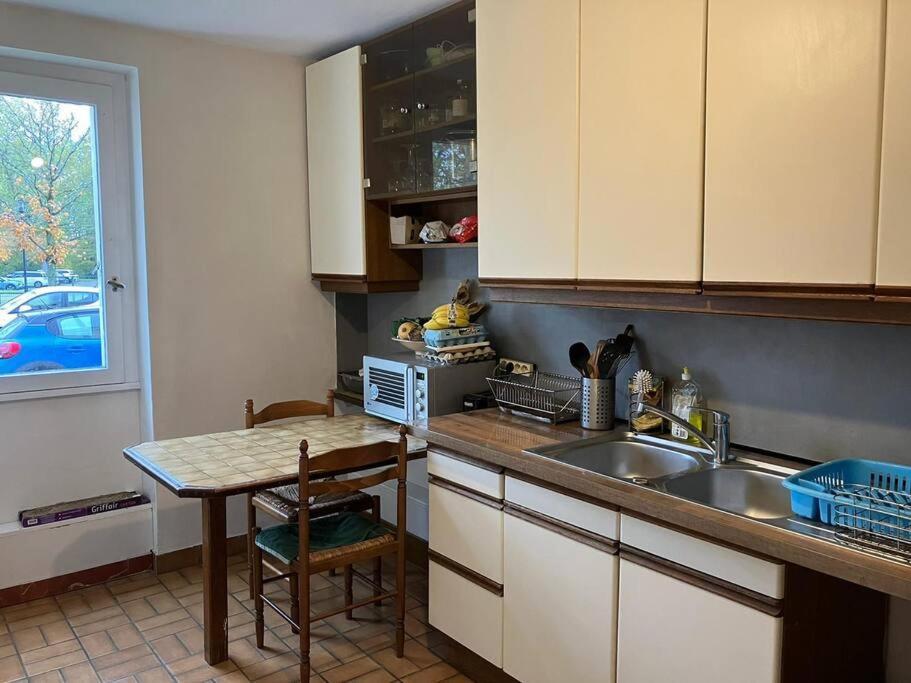 Maison De Ville 102M2 3 Chambres Montigny-le-Bretonneux Dış mekan fotoğraf