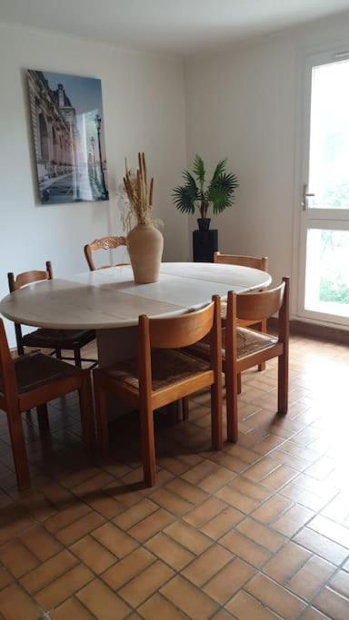 Maison De Ville 102M2 3 Chambres Montigny-le-Bretonneux Dış mekan fotoğraf